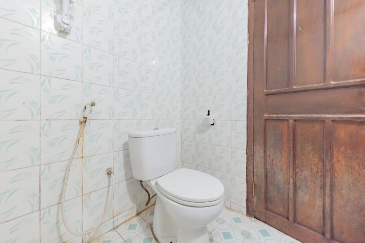 Reddoorz Near Plaza Balikpapan Hotel Екстериор снимка
